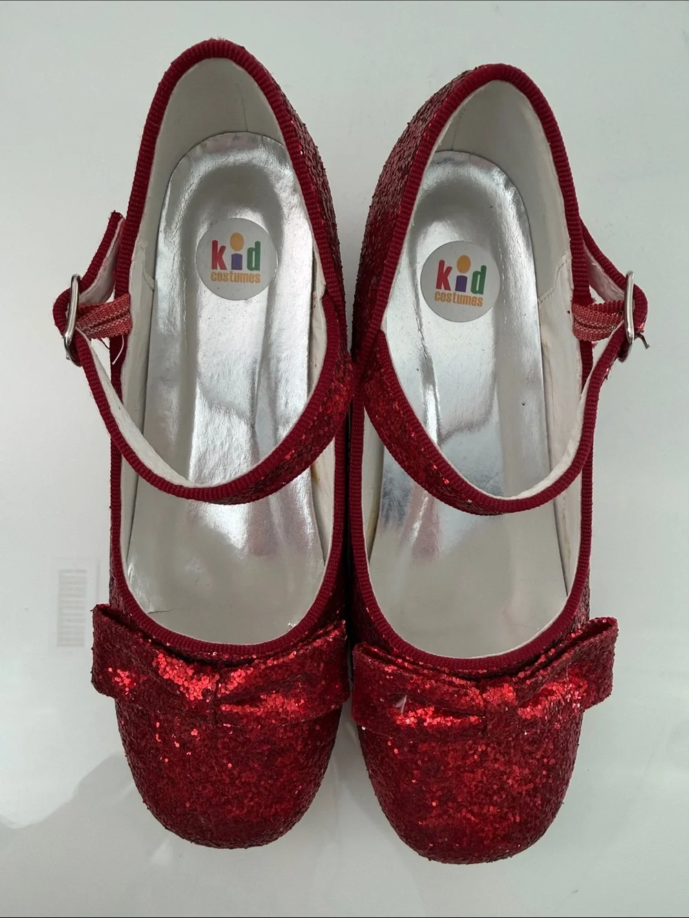Girls Red Glitter Mary Jane Wizard of Oz Dress Shoes with Bow Accent